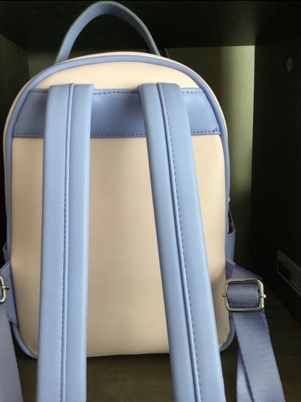 Loungefly Mulan Mini Backpack - Picture 4 of 6